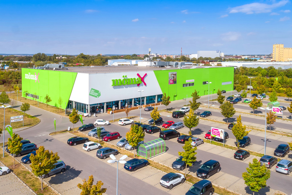 Download mömax Schweinfurt.jpg